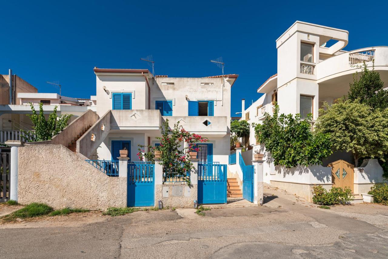 Casa Vacanze 21 Aprile - T Calasetta Kültér fotó