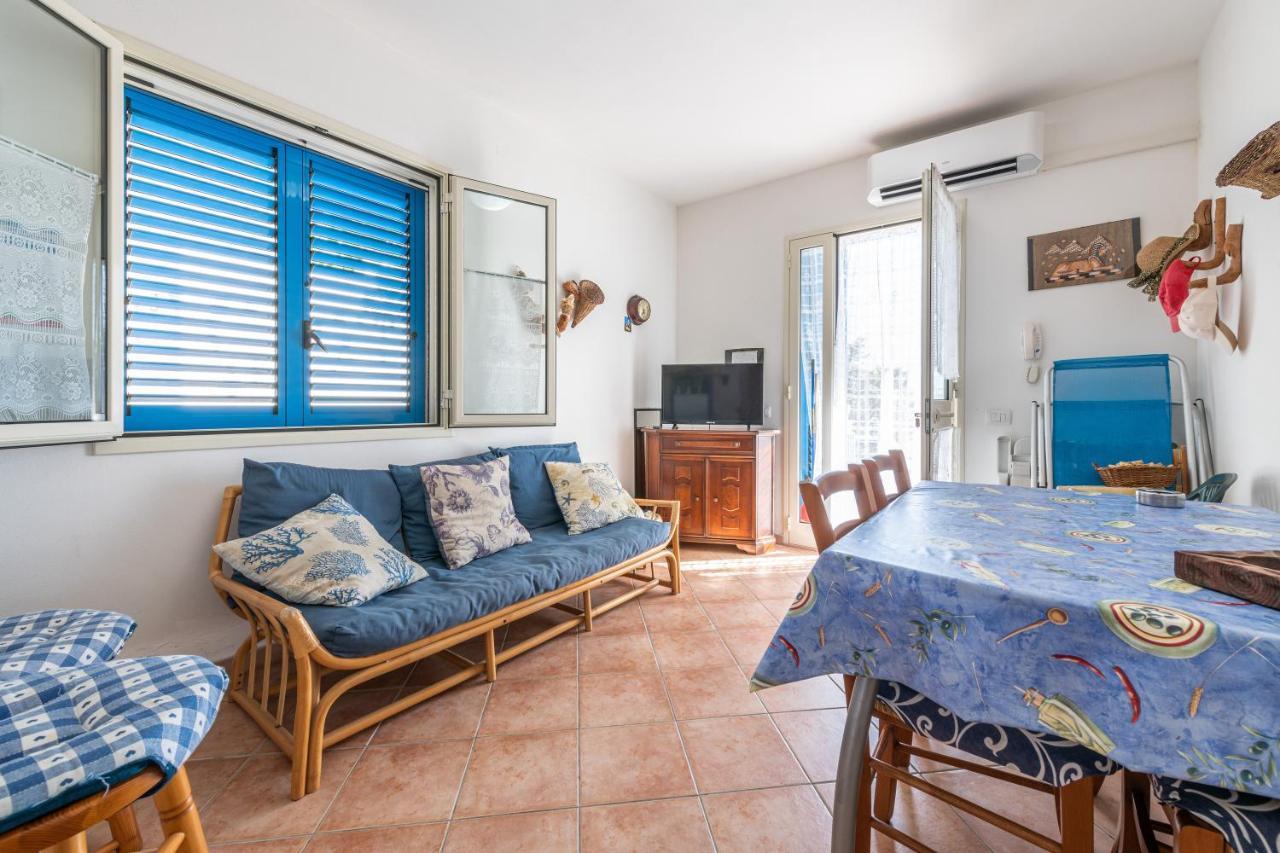 Casa Vacanze 21 Aprile - T Calasetta Kültér fotó