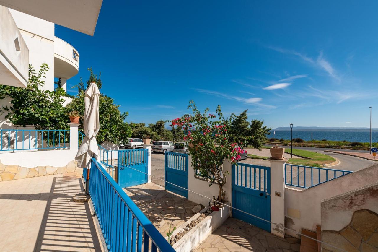 Casa Vacanze 21 Aprile - T Calasetta Kültér fotó