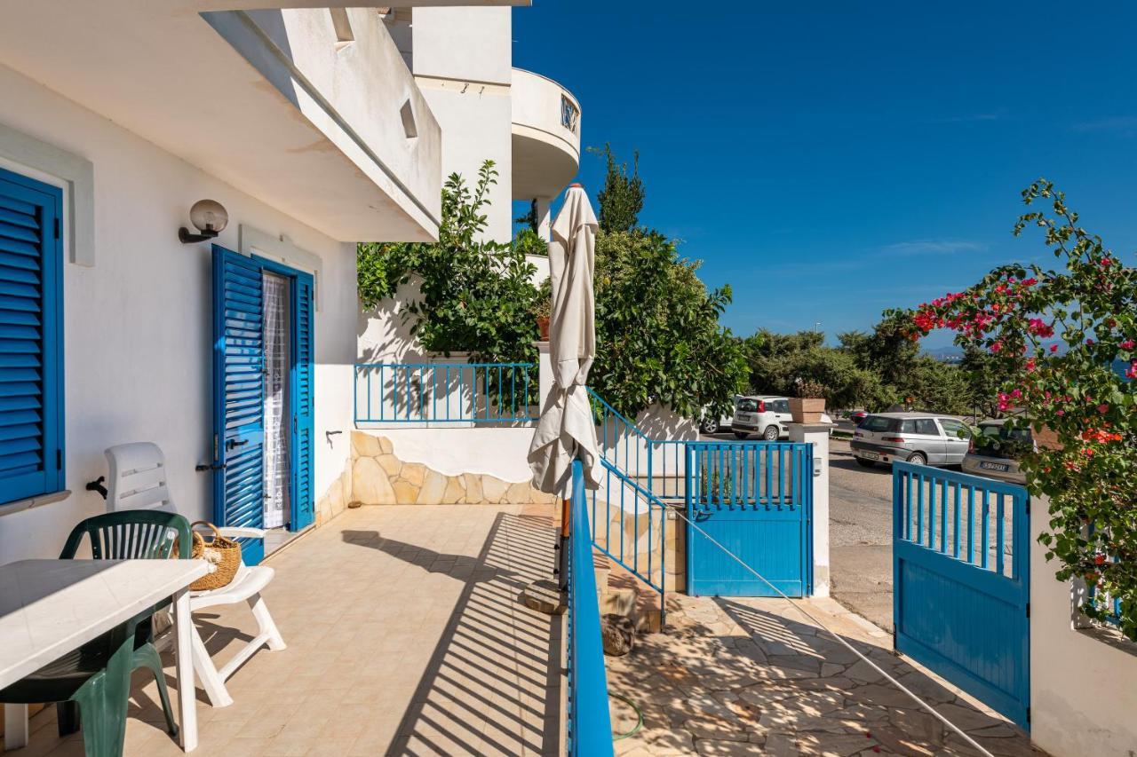 Casa Vacanze 21 Aprile - T Calasetta Kültér fotó