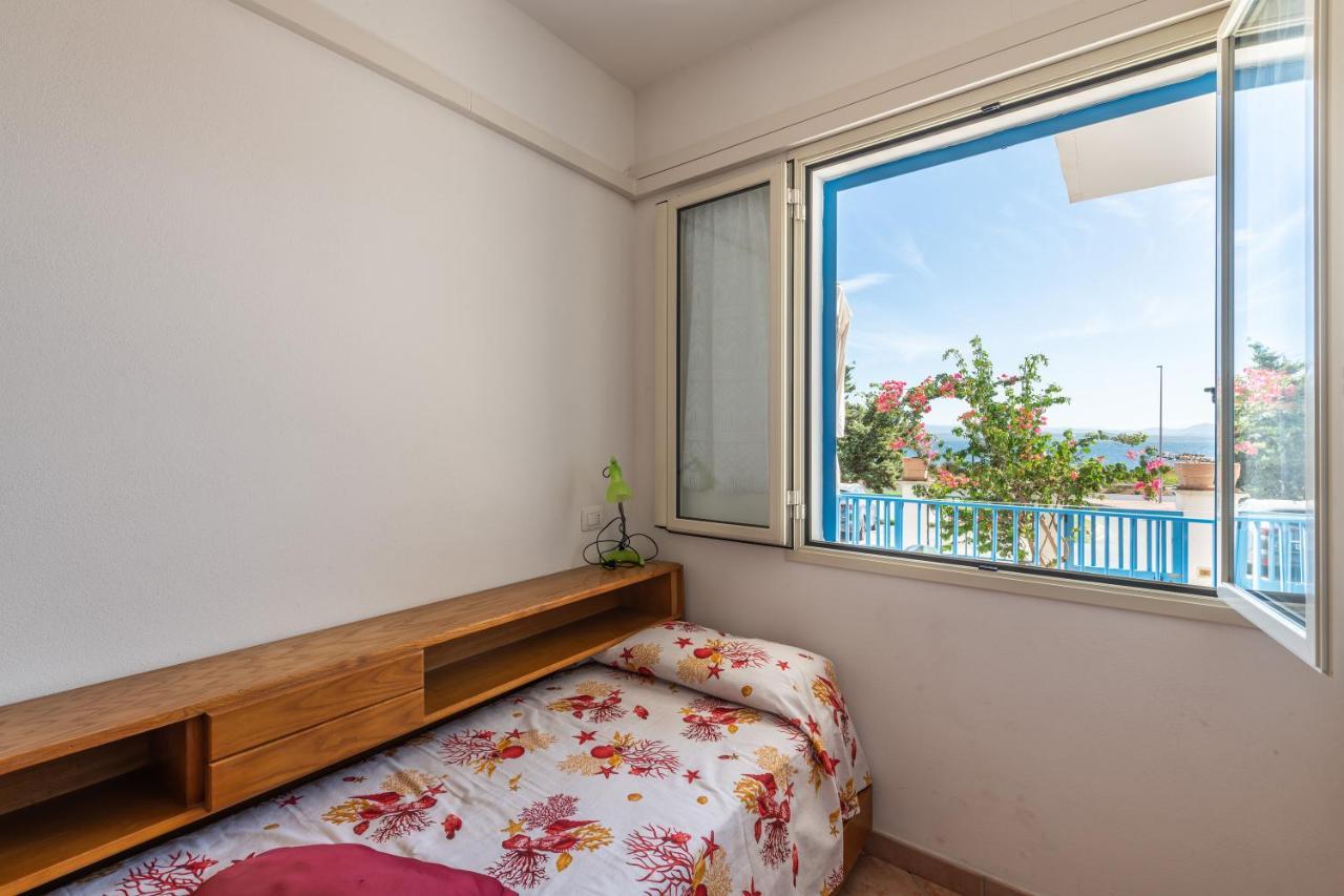 Casa Vacanze 21 Aprile - T Calasetta Kültér fotó